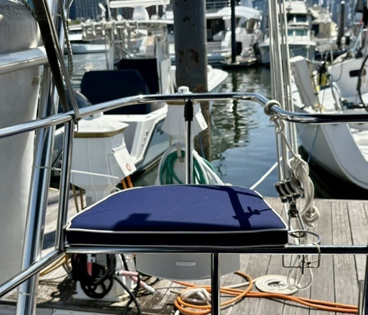 2022 Catalina 355