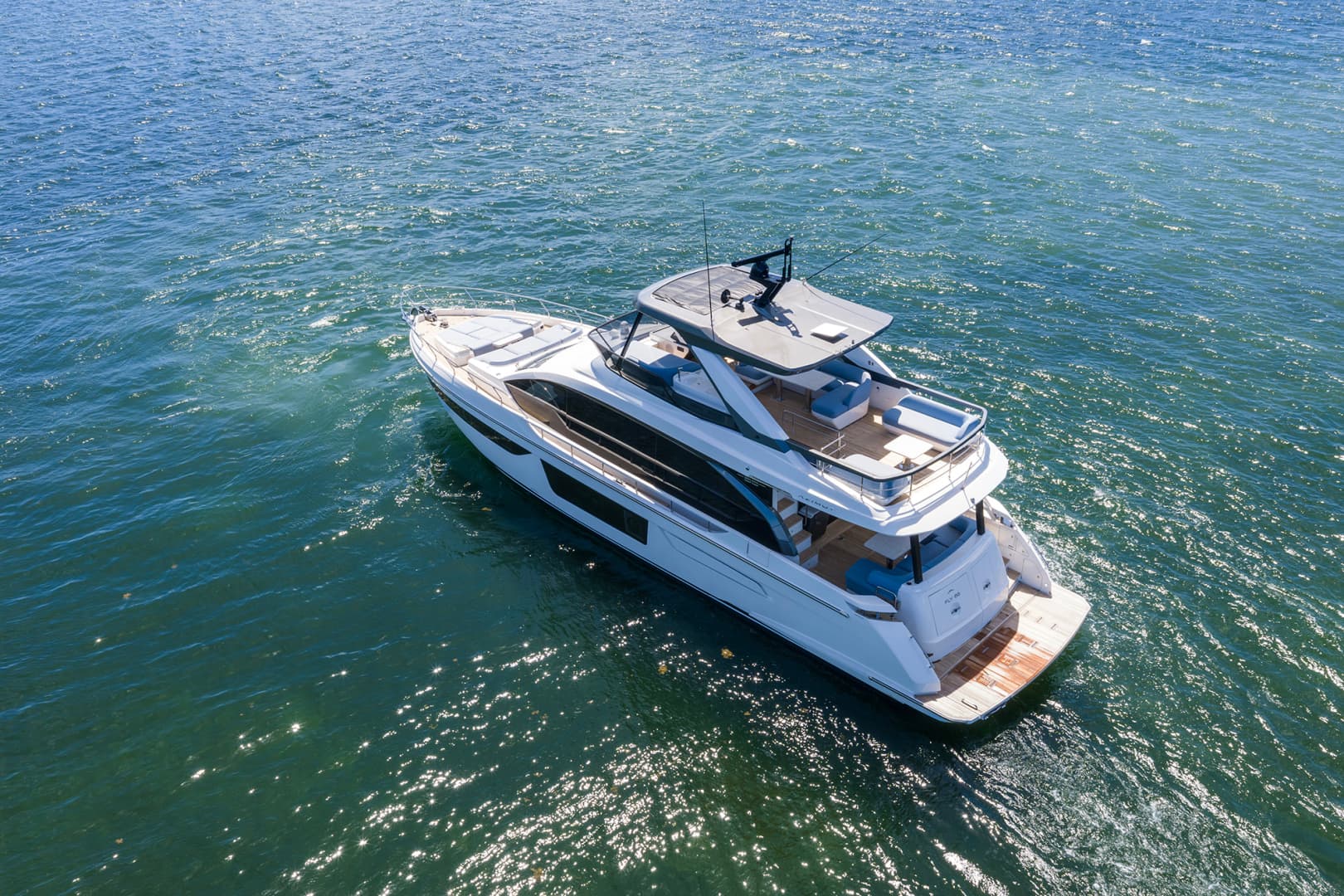 2025 Azimut 68 FLY