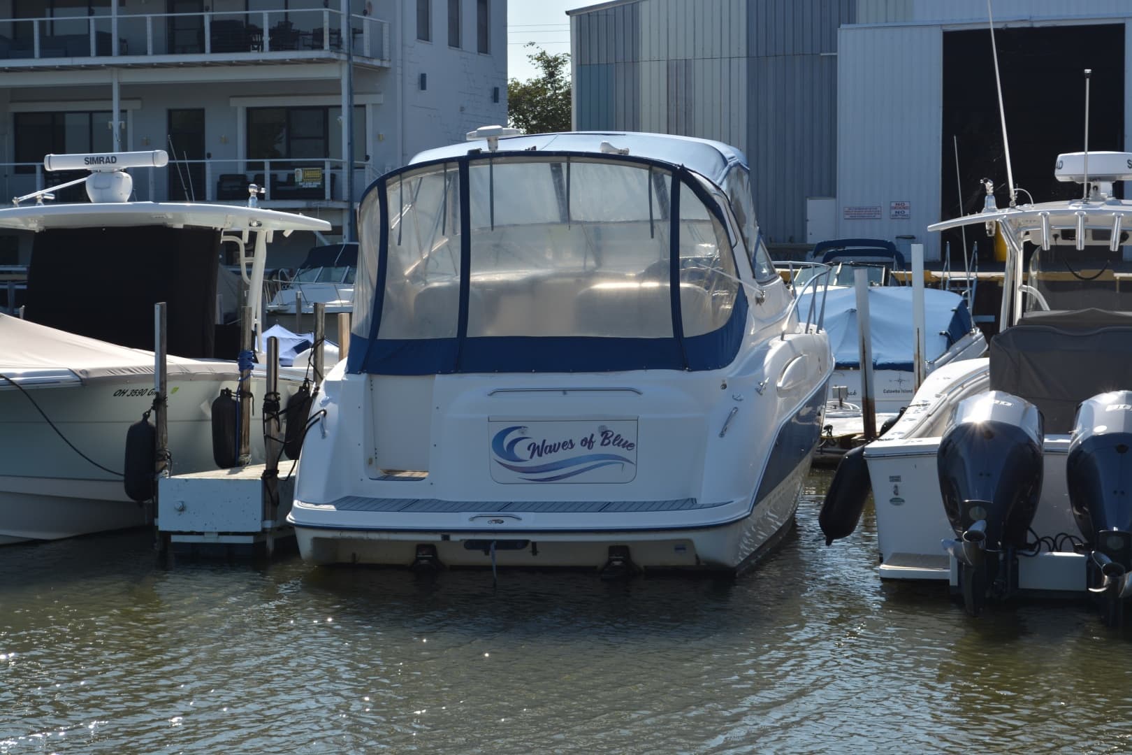 2004 Bayliner 305