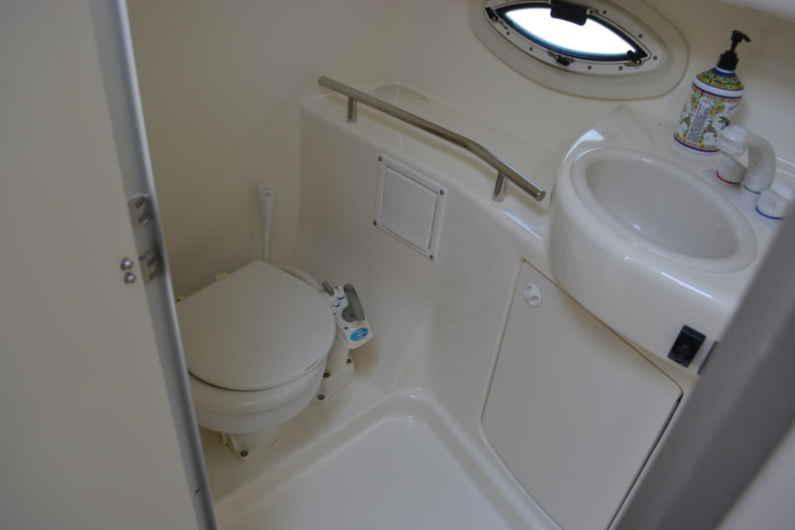2004 Bayliner 305