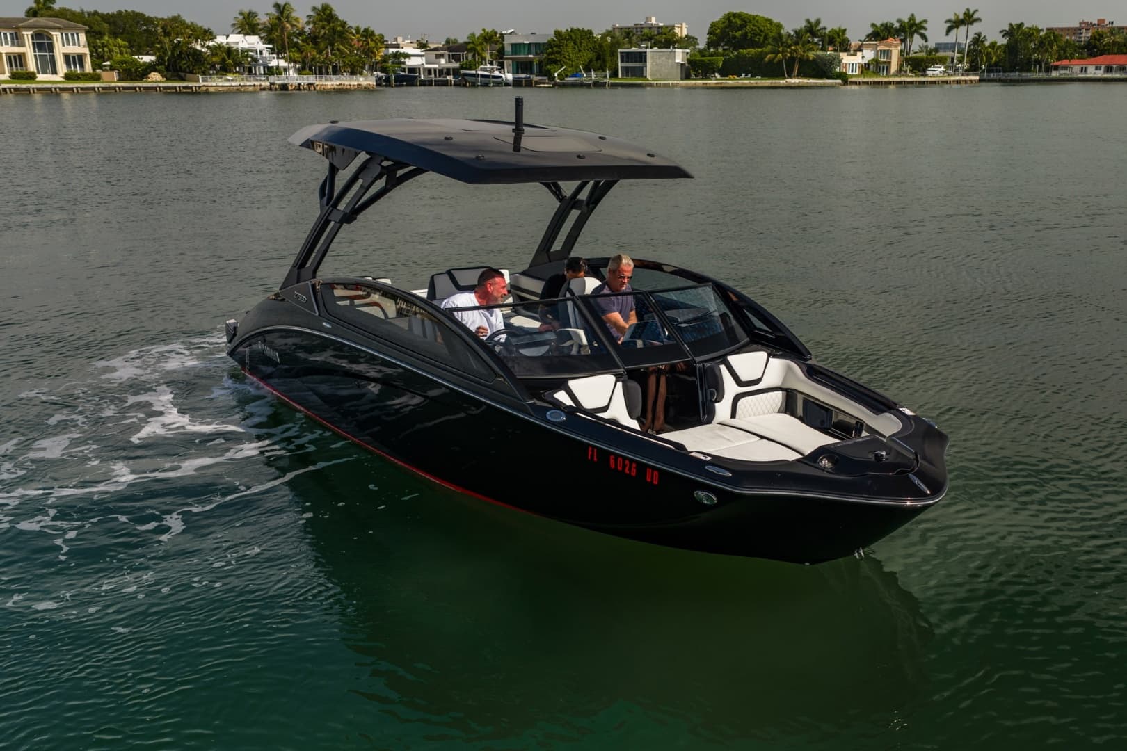 2025 Yamaha Boats 275SD