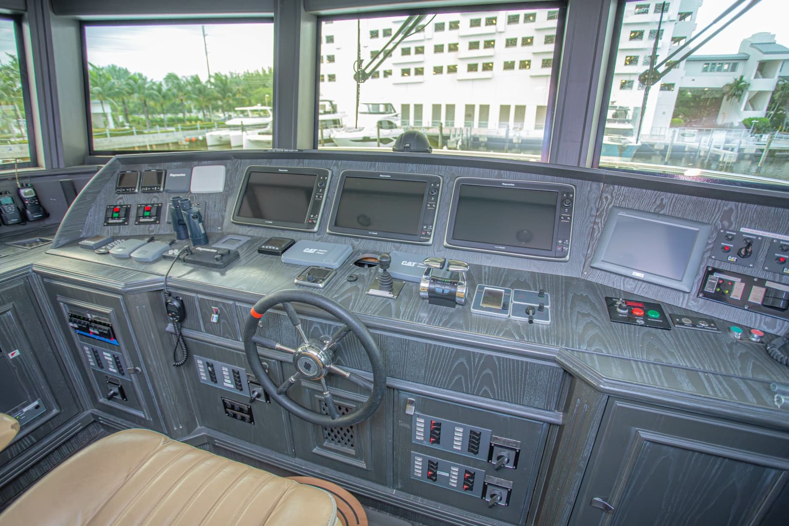 2014 Fifth Ocean Yachts Displacement Explorer