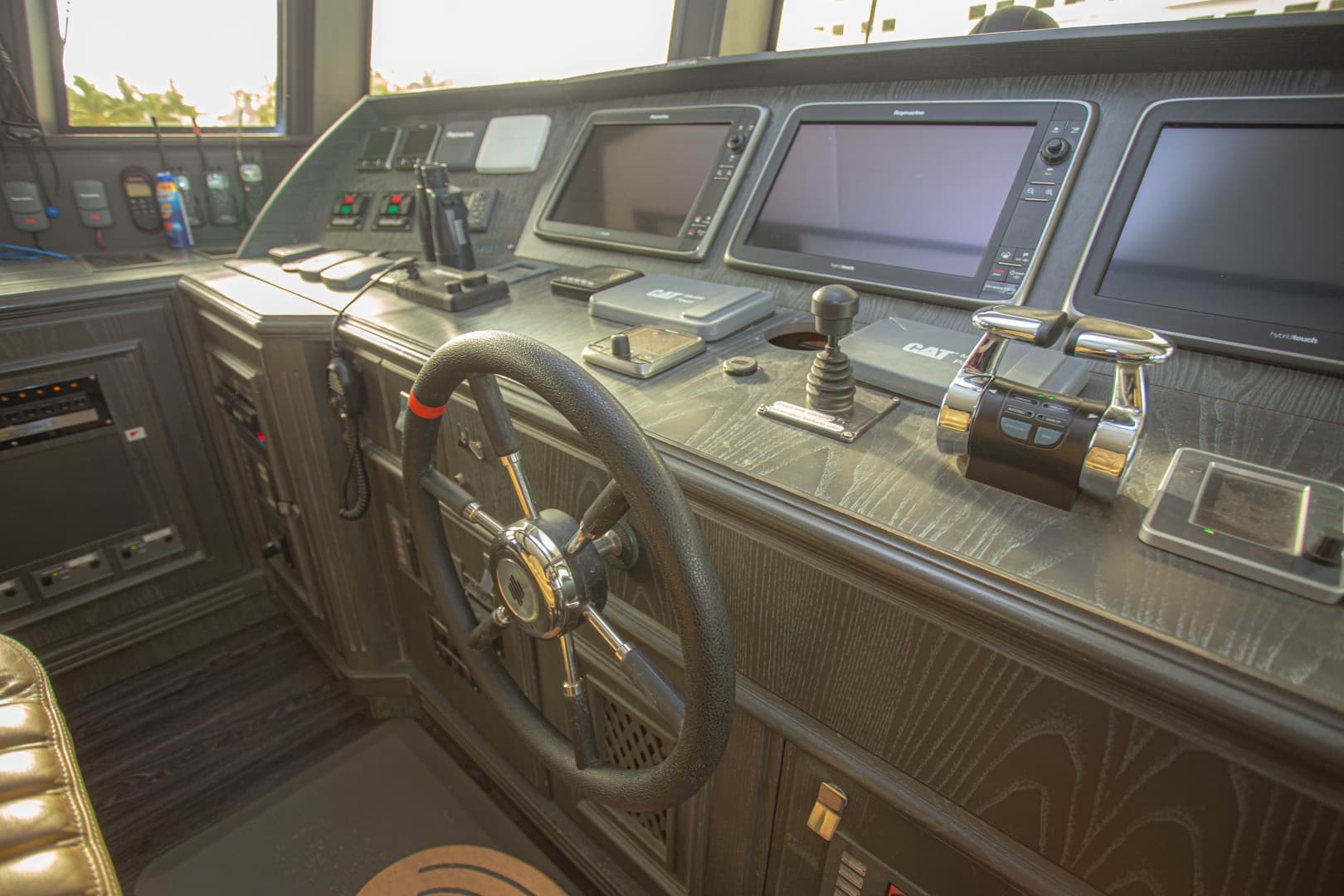 2014 Fifth Ocean Yachts Displacement Explorer
