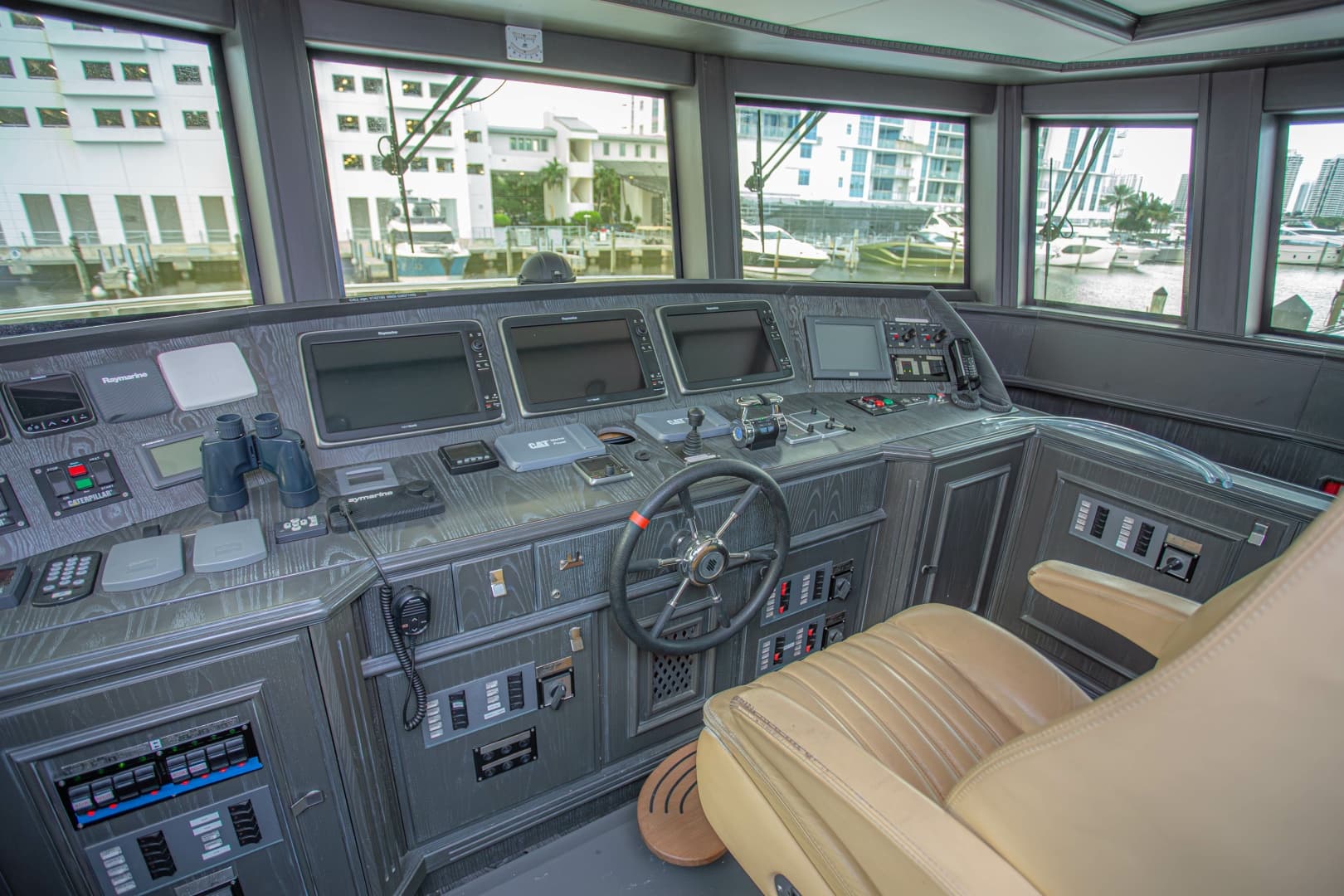 2014 Fifth Ocean Yachts Displacement Explorer
