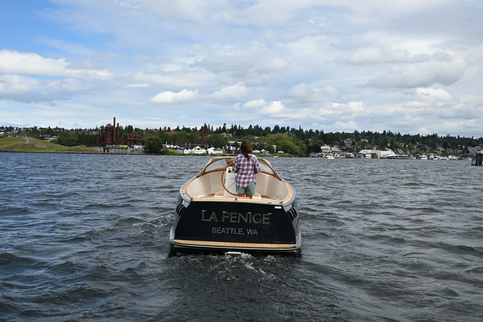2013 AdmiralsTender C28