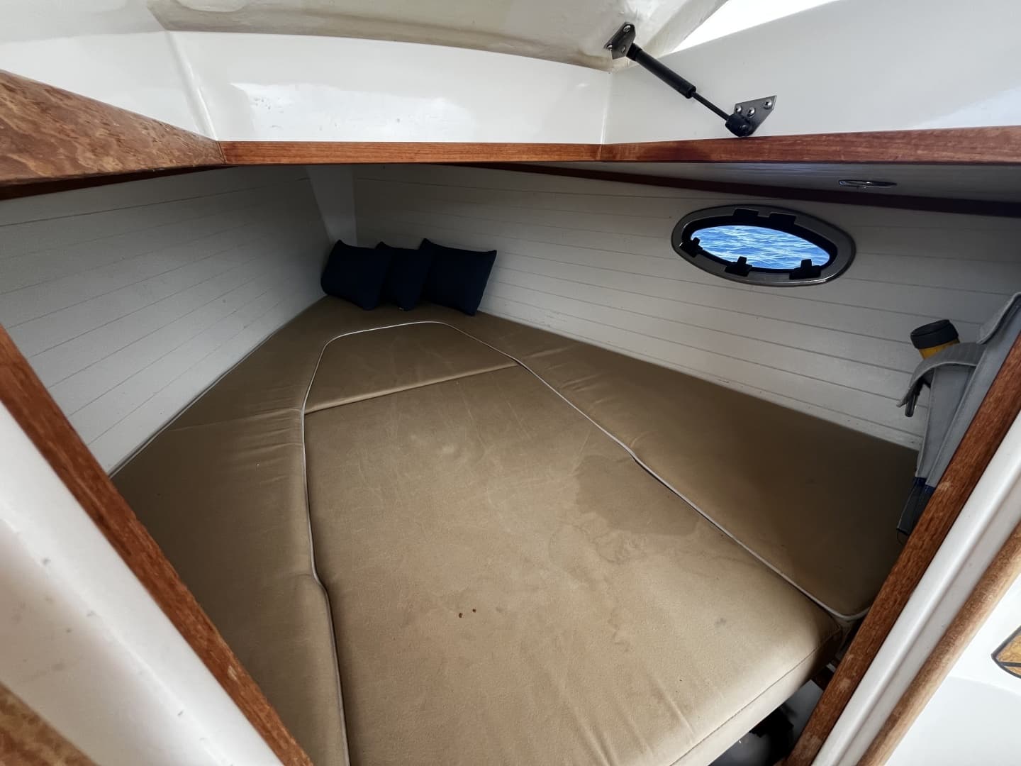 2013 AdmiralsTender C28