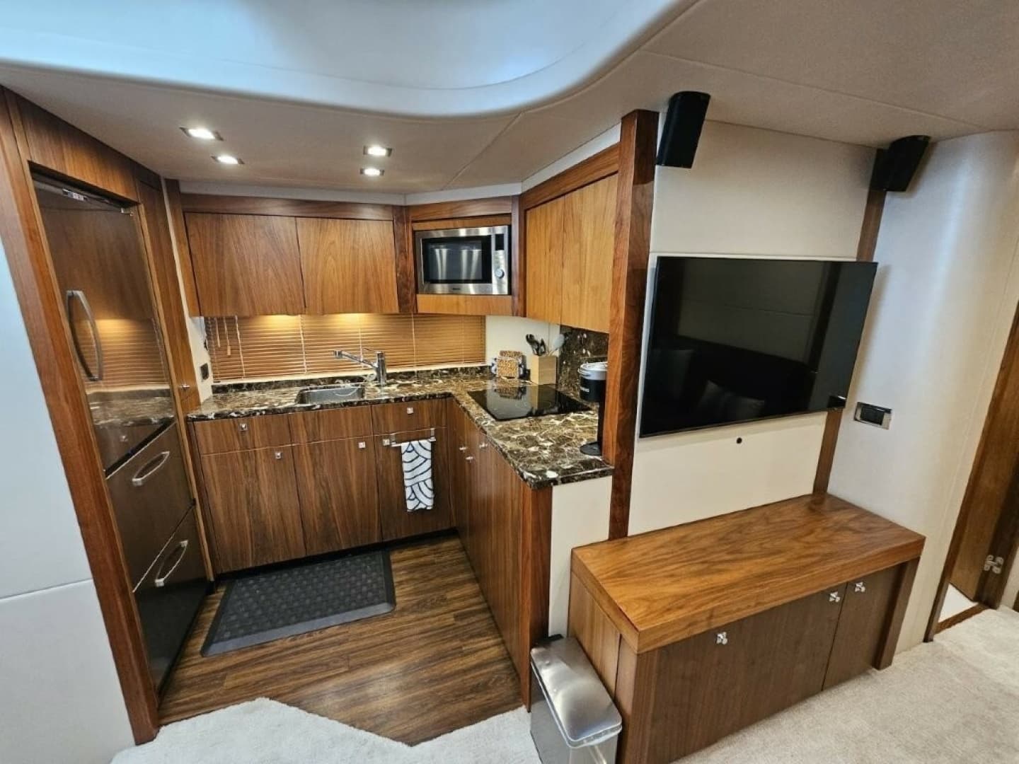 2014 Sunseeker 60 Predator
