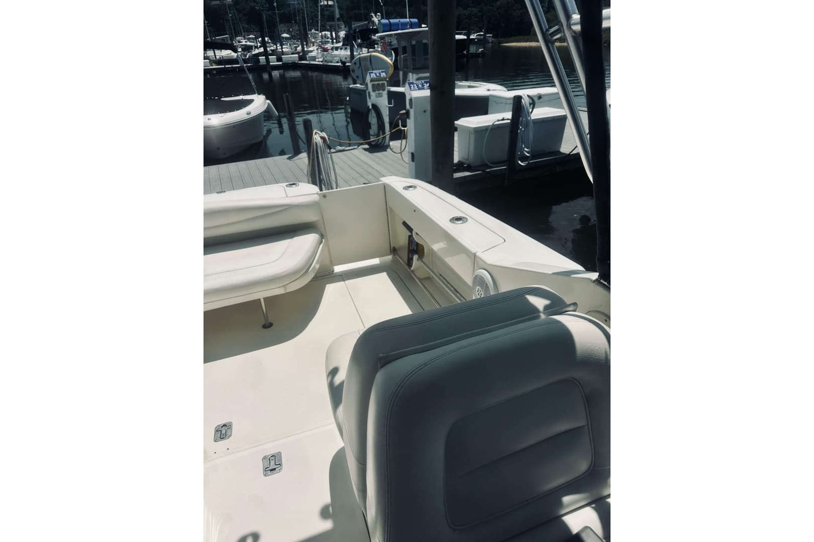 2005 Sea Ray 29 Amberjack