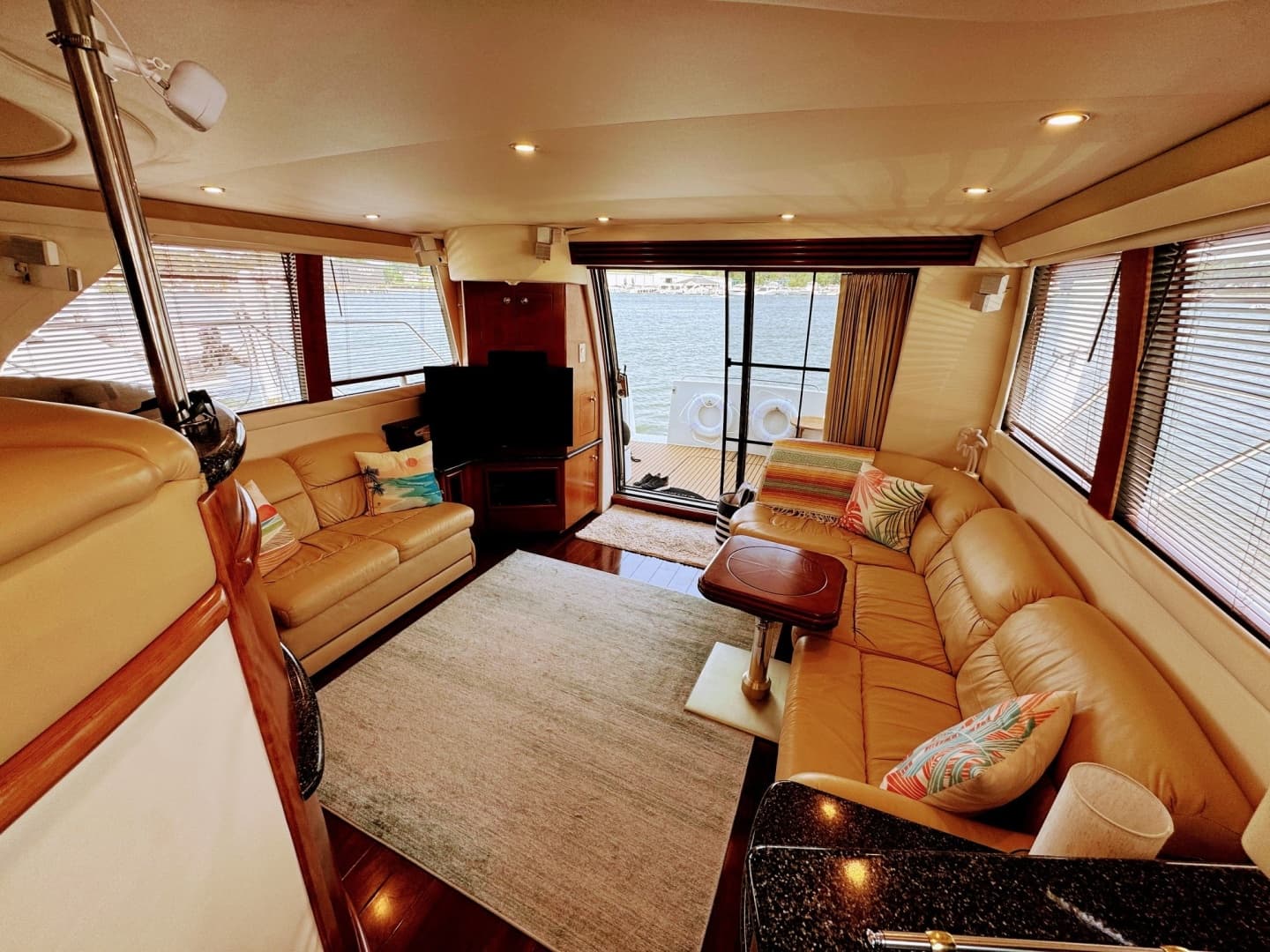 1999 Carver 450 Voyager Pilothouse