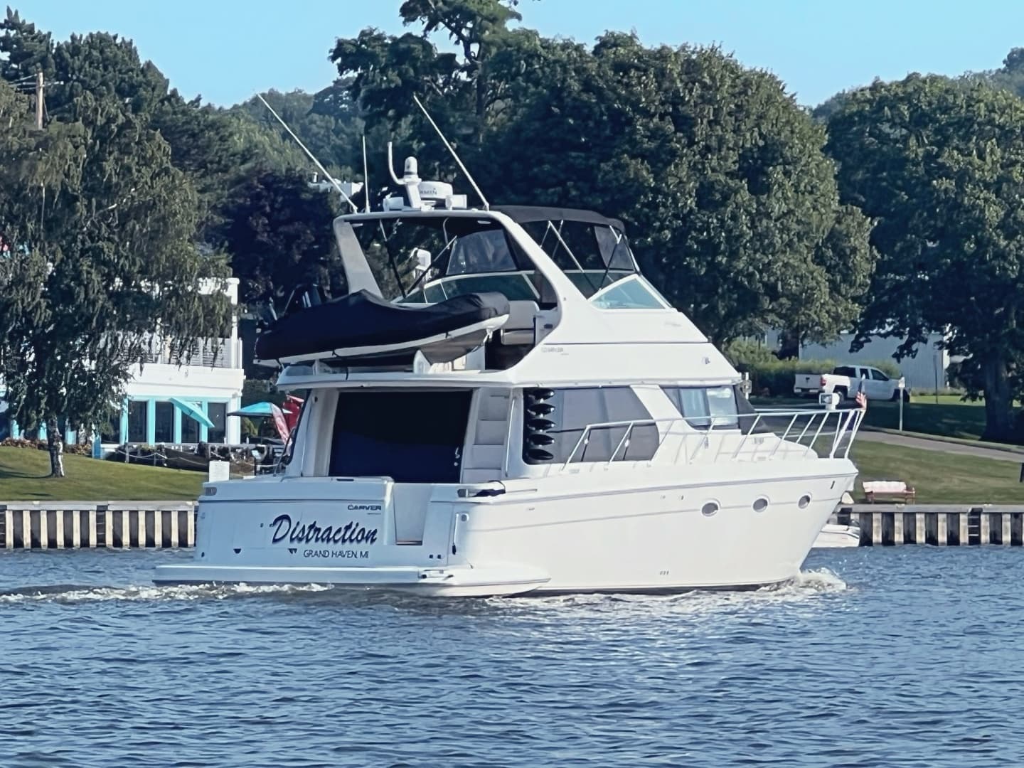 1999 Carver 450 Voyager Pilothouse