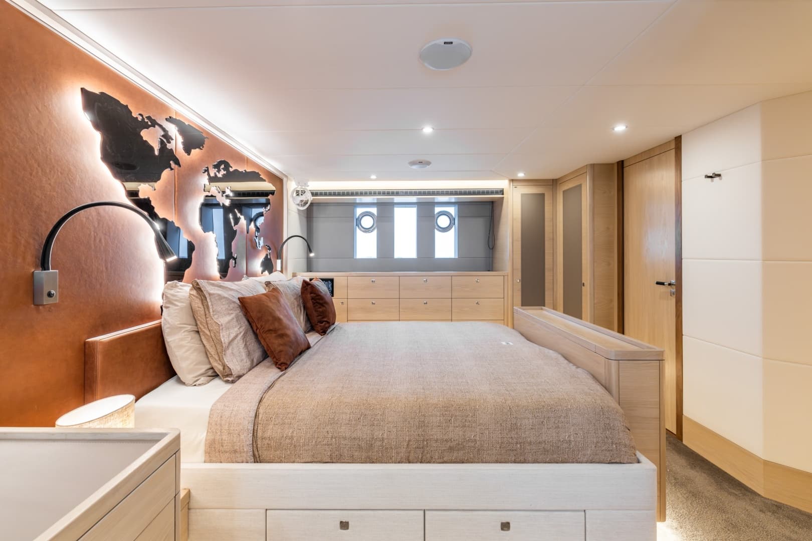 Steeler 72 TWO BUBBLES - Interior