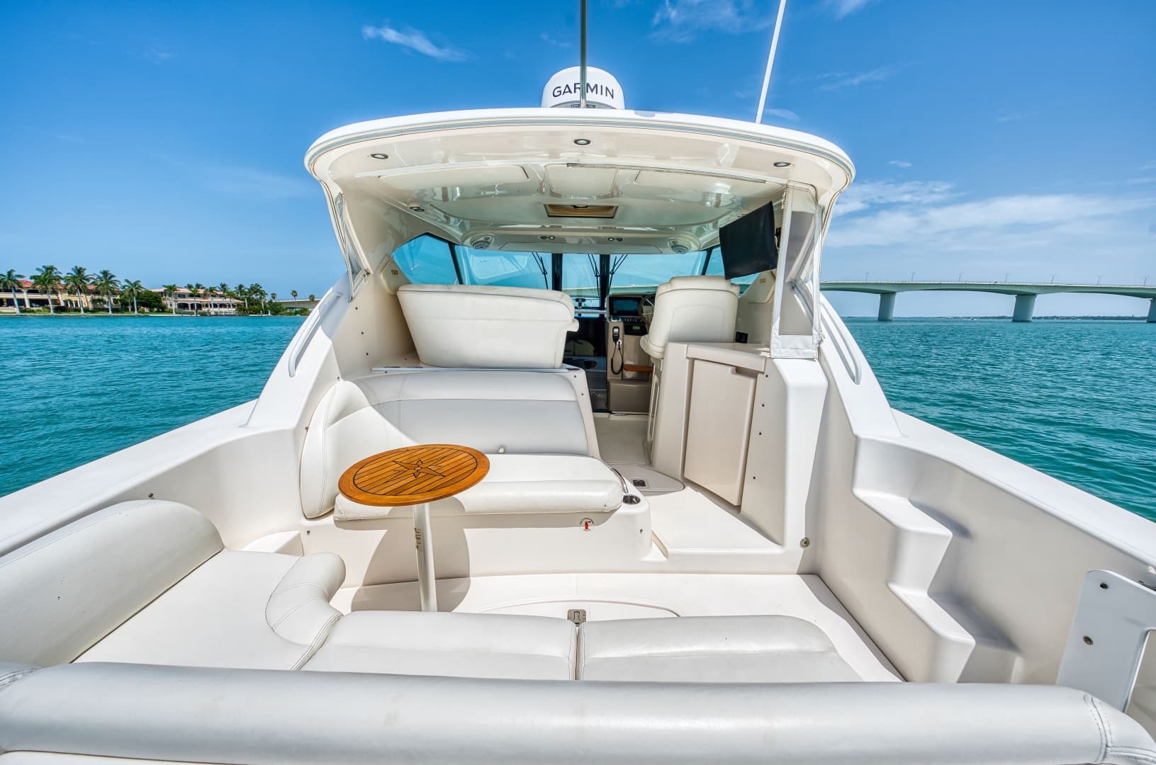 2011 Tiara Yachts 3500 Sivran LE