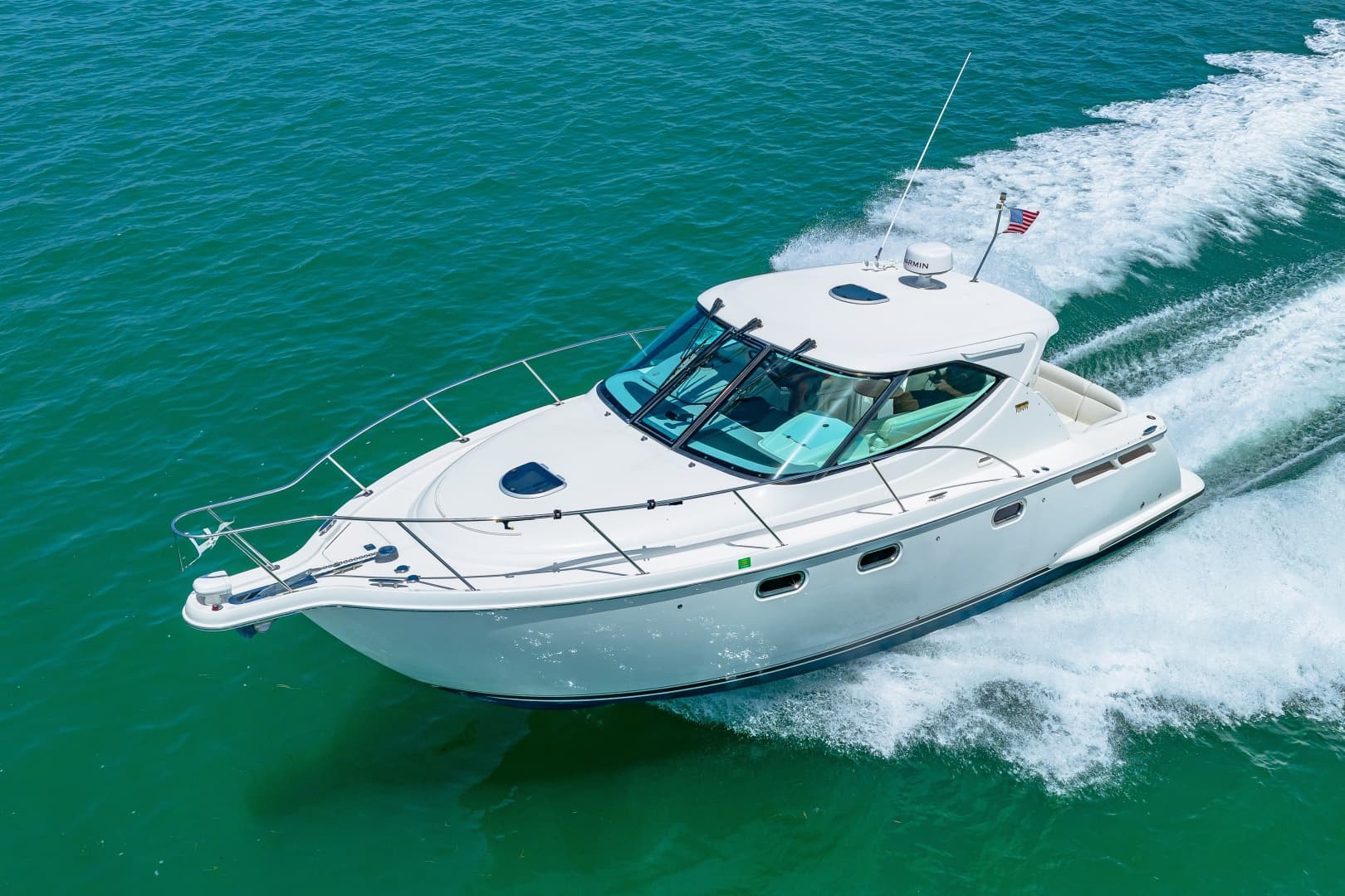 2011 Tiara Yachts 3500 Sivran LE
