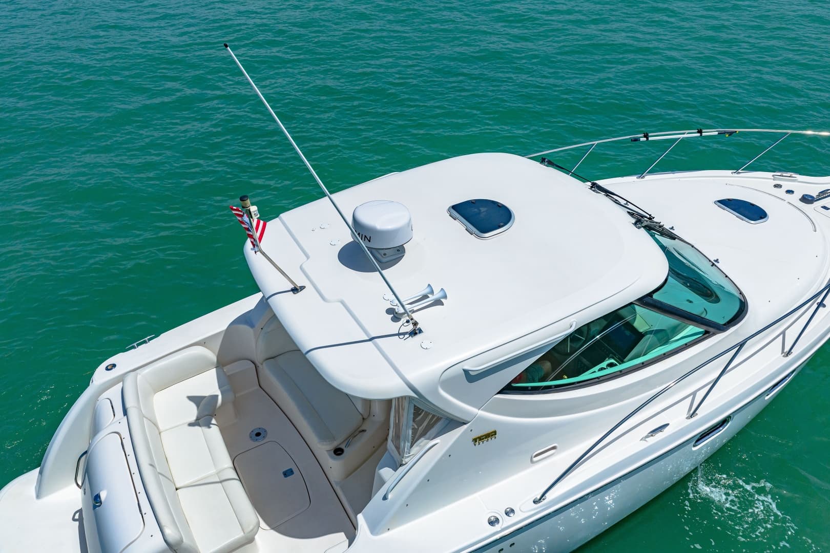2011 Tiara Yachts 3500 Sivran LE