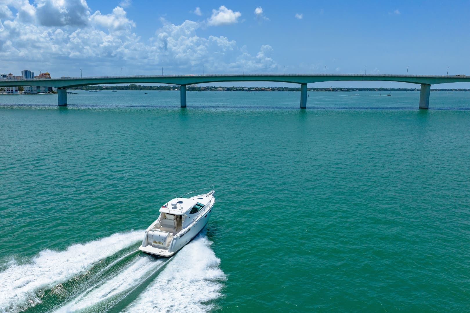 2011 Tiara Yachts 3500 Sivran LE