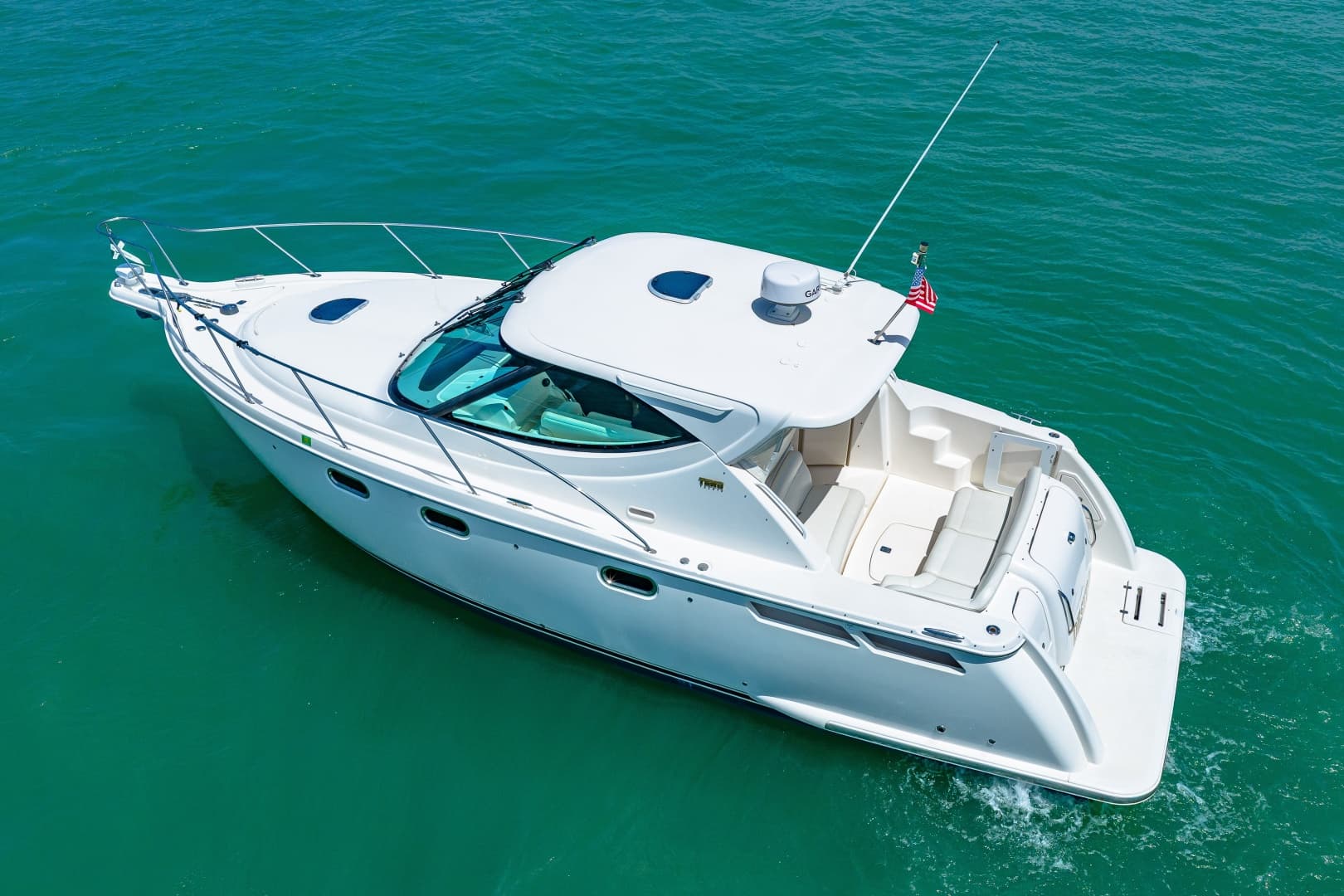 2011 Tiara Yachts 3500 Sivran LE