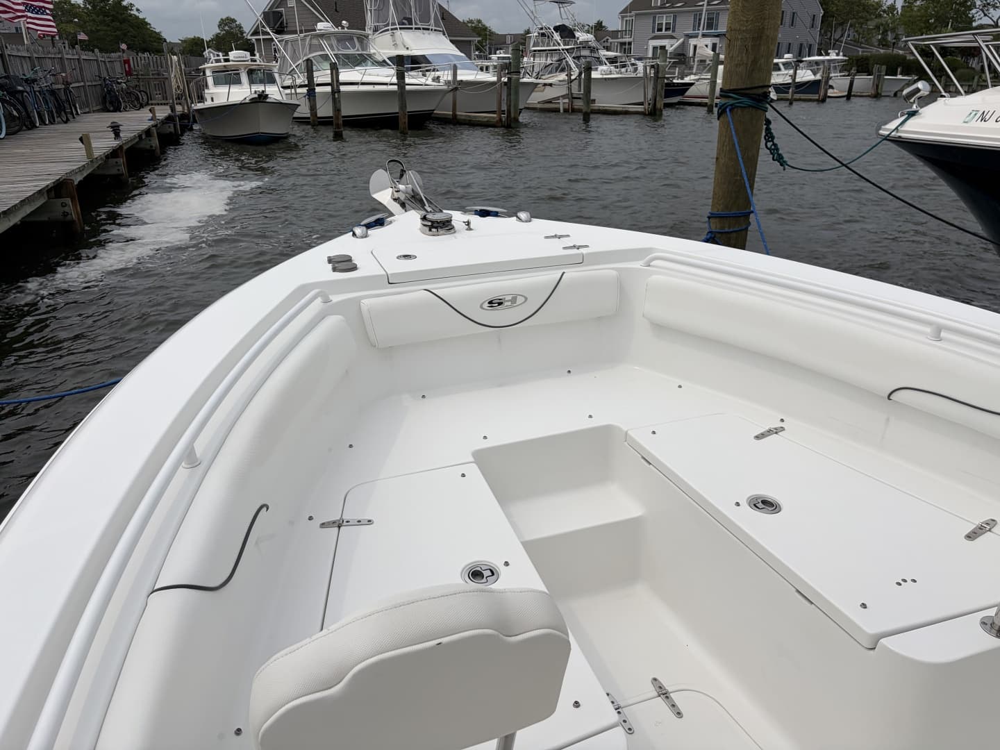2016 Sea Hunt Gamefish 25