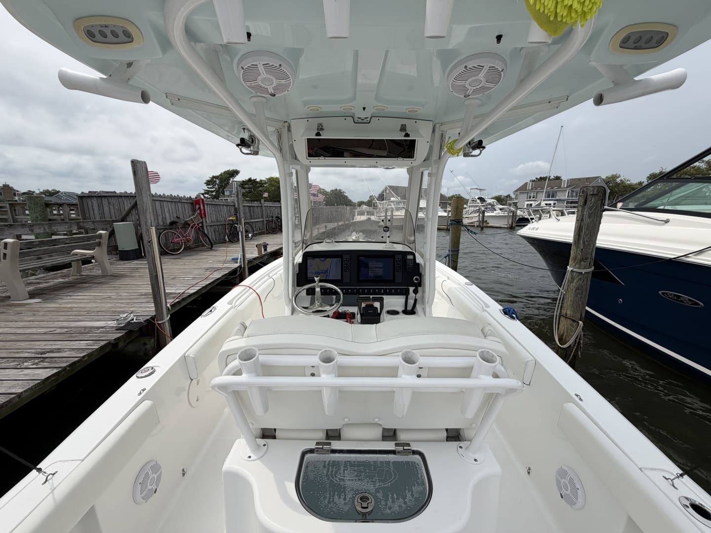 2016 Sea Hunt Gamefish 25