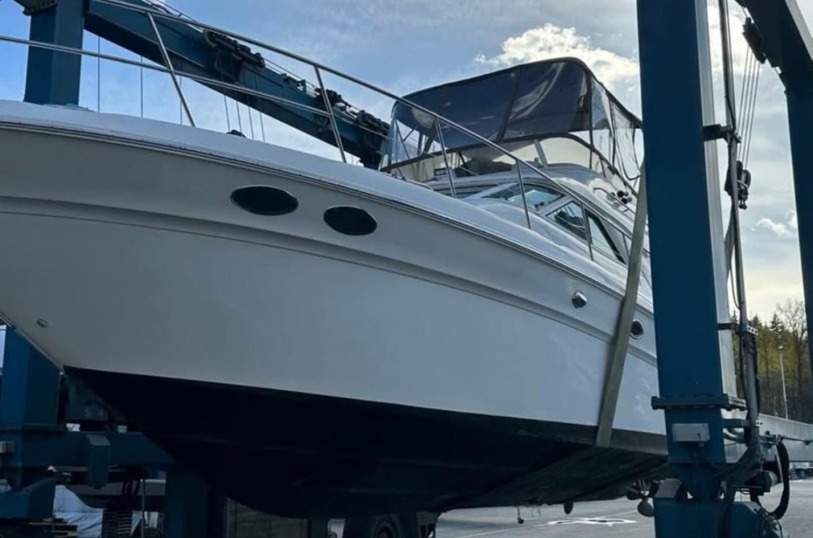 1998 Sea Ray 400 Sedan Bridge