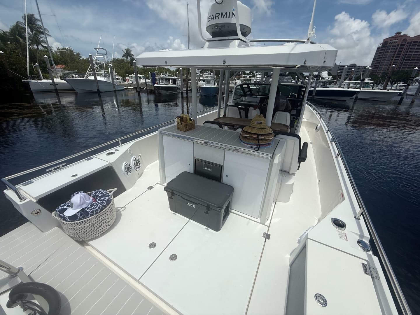 2017 Axopar 37 Sun-Top