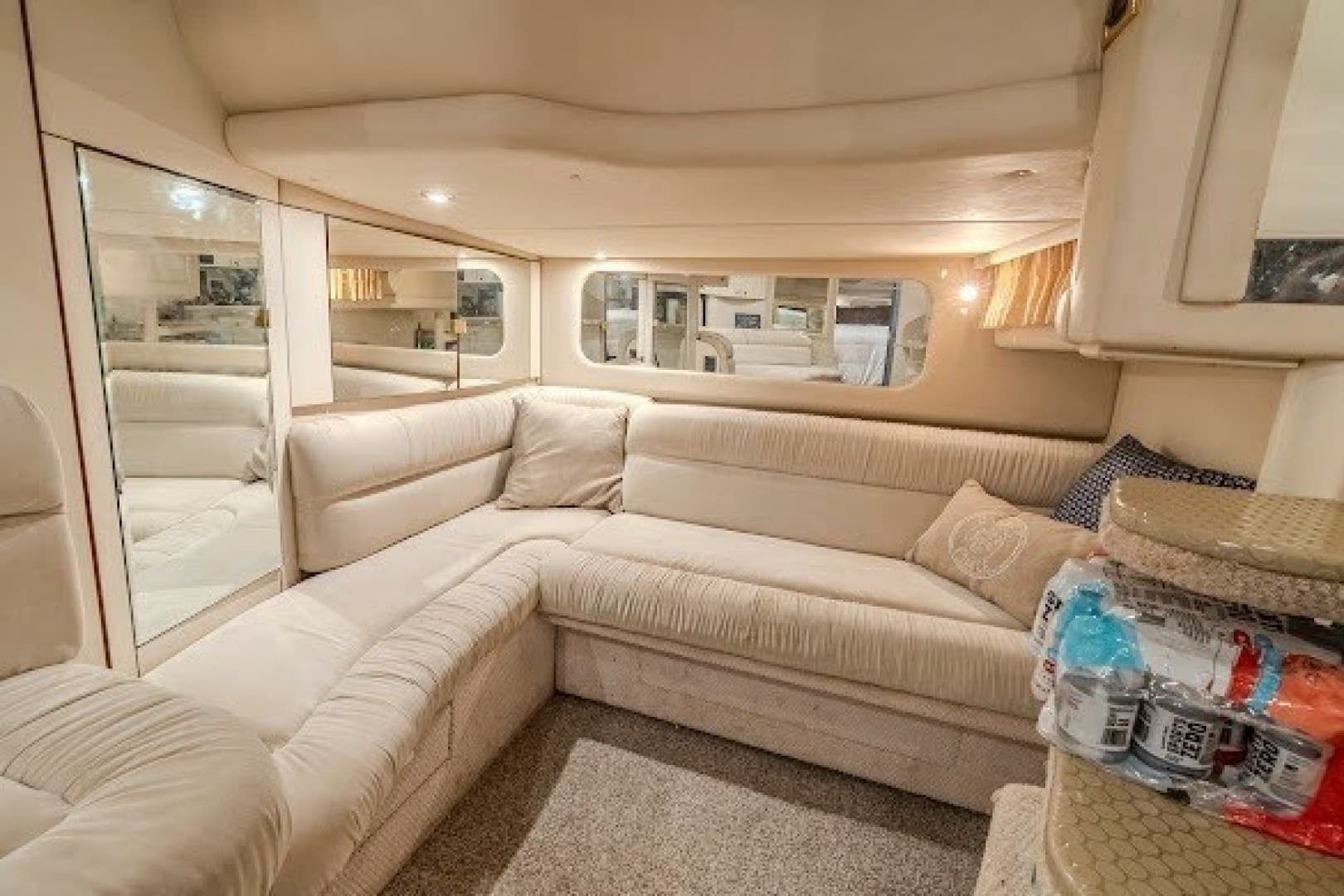 1999 Sea Ray 380 Sundancer