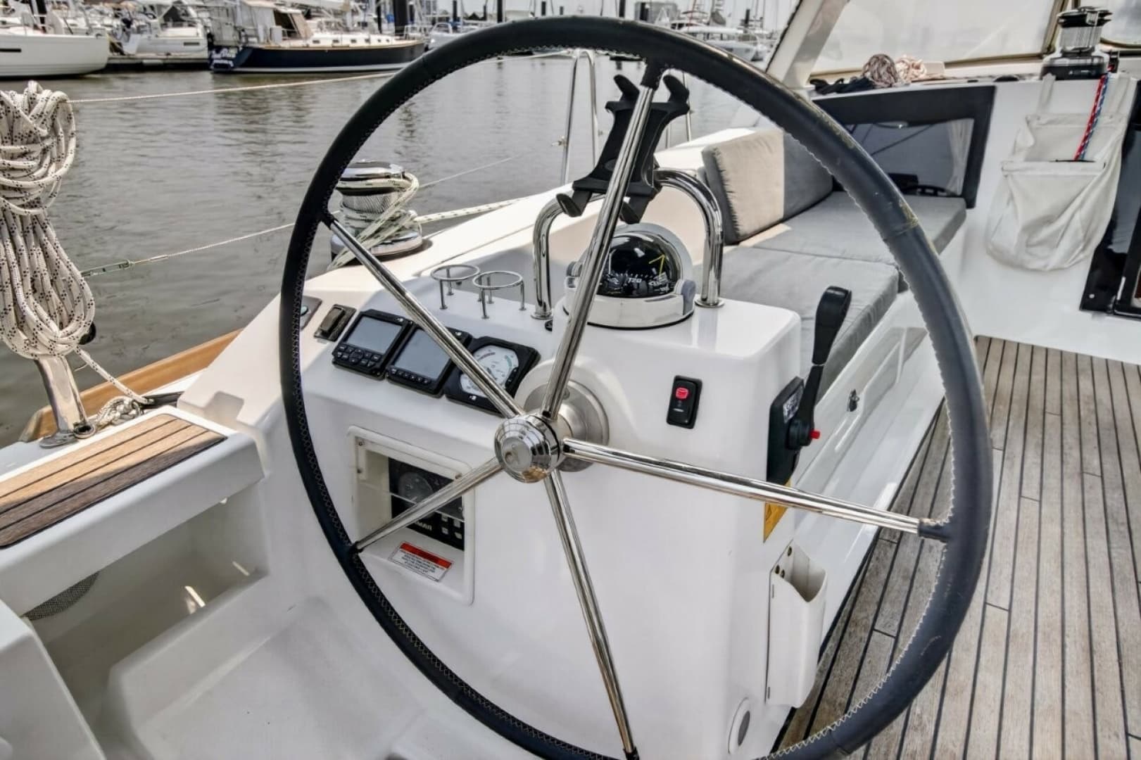 2013 Beneteau Oceanis 45