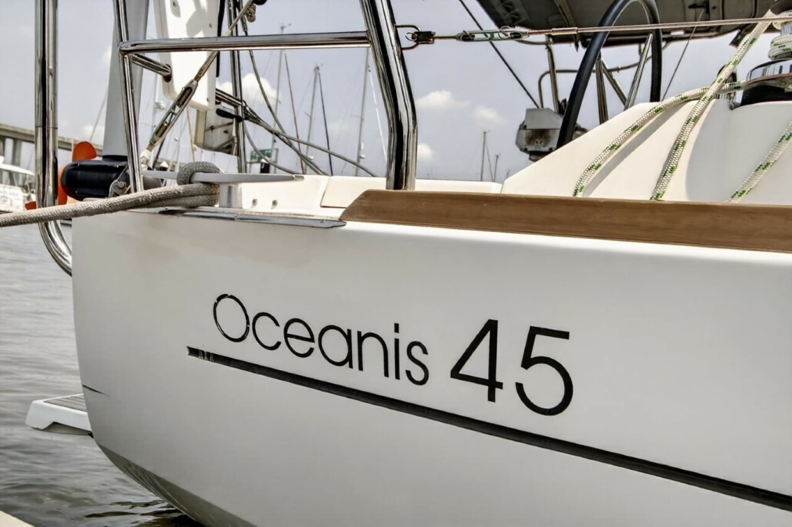 2013 Beneteau Oceanis 45