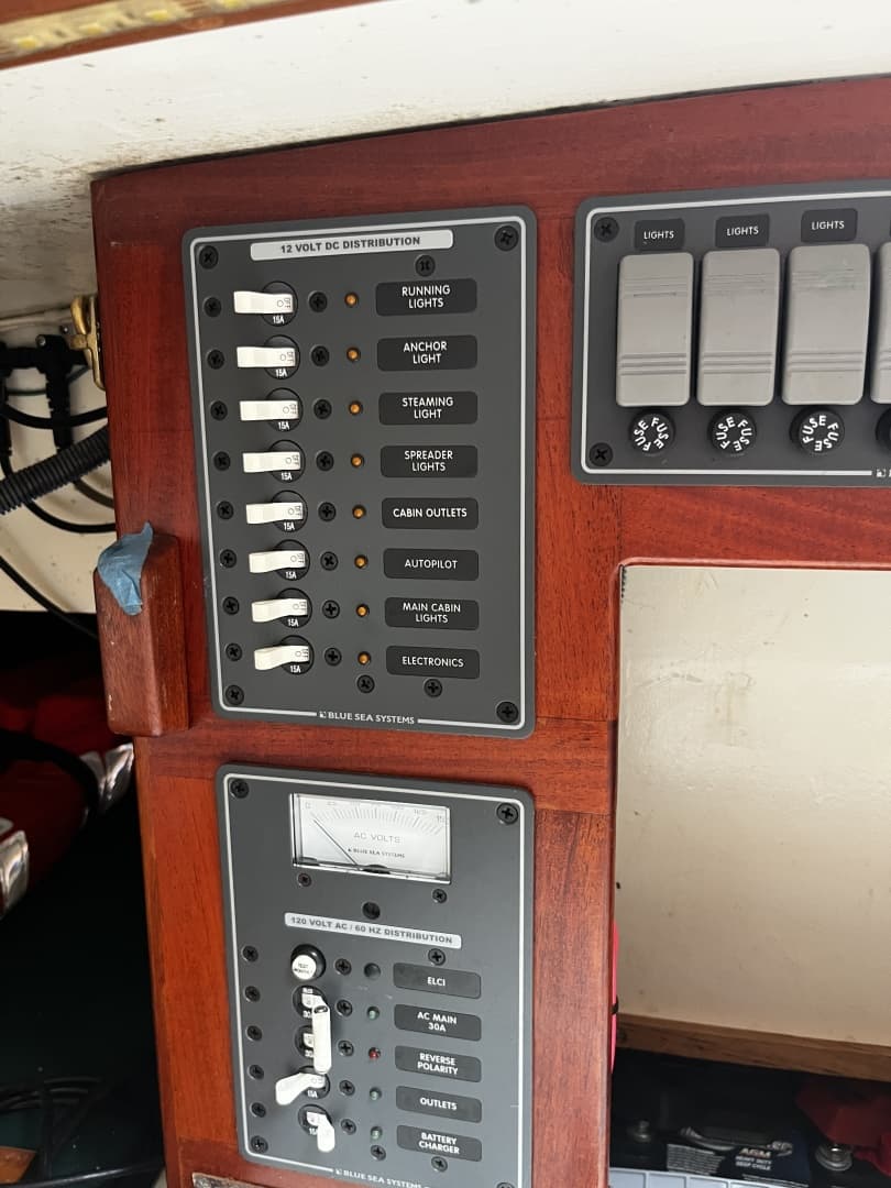 1971 Custom Menemsha 24