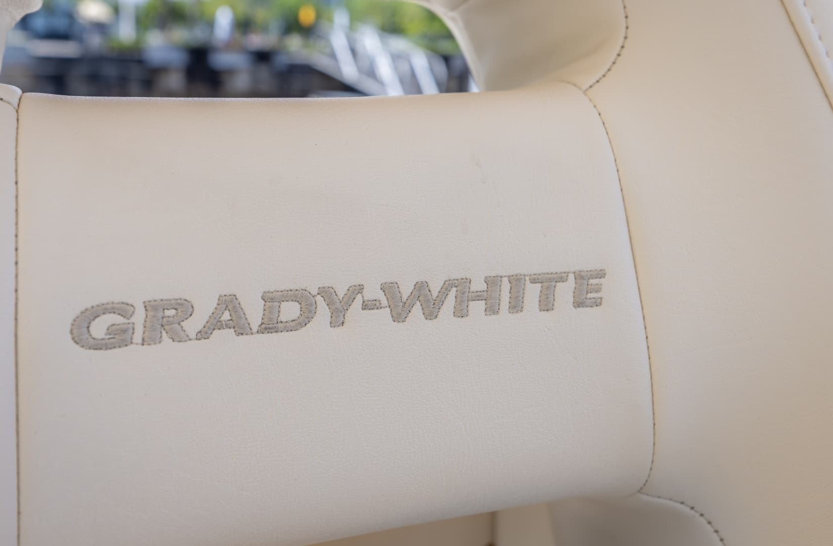 2021 Grady-White Canyon 376