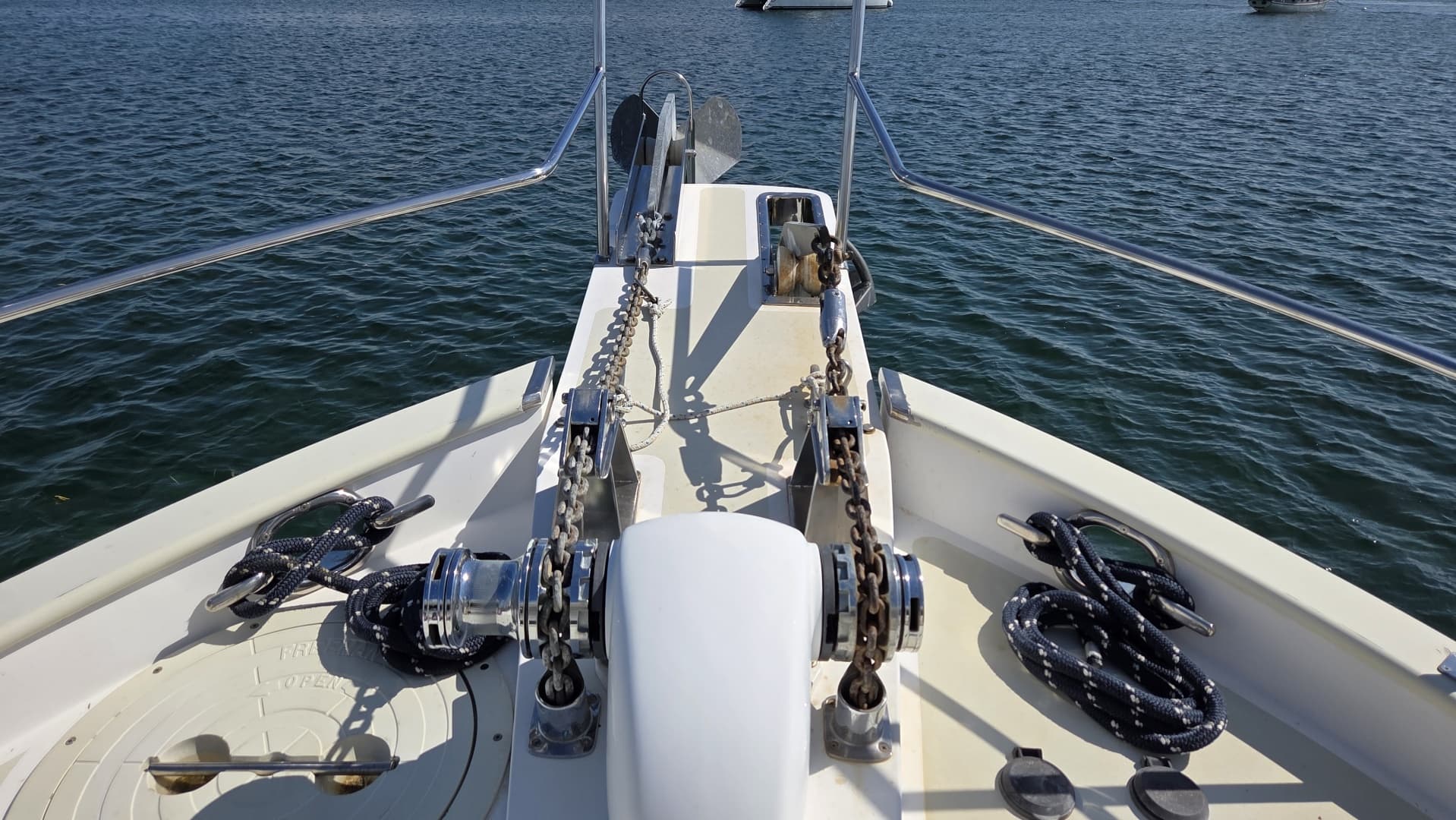 Windlass with Dual Anchors