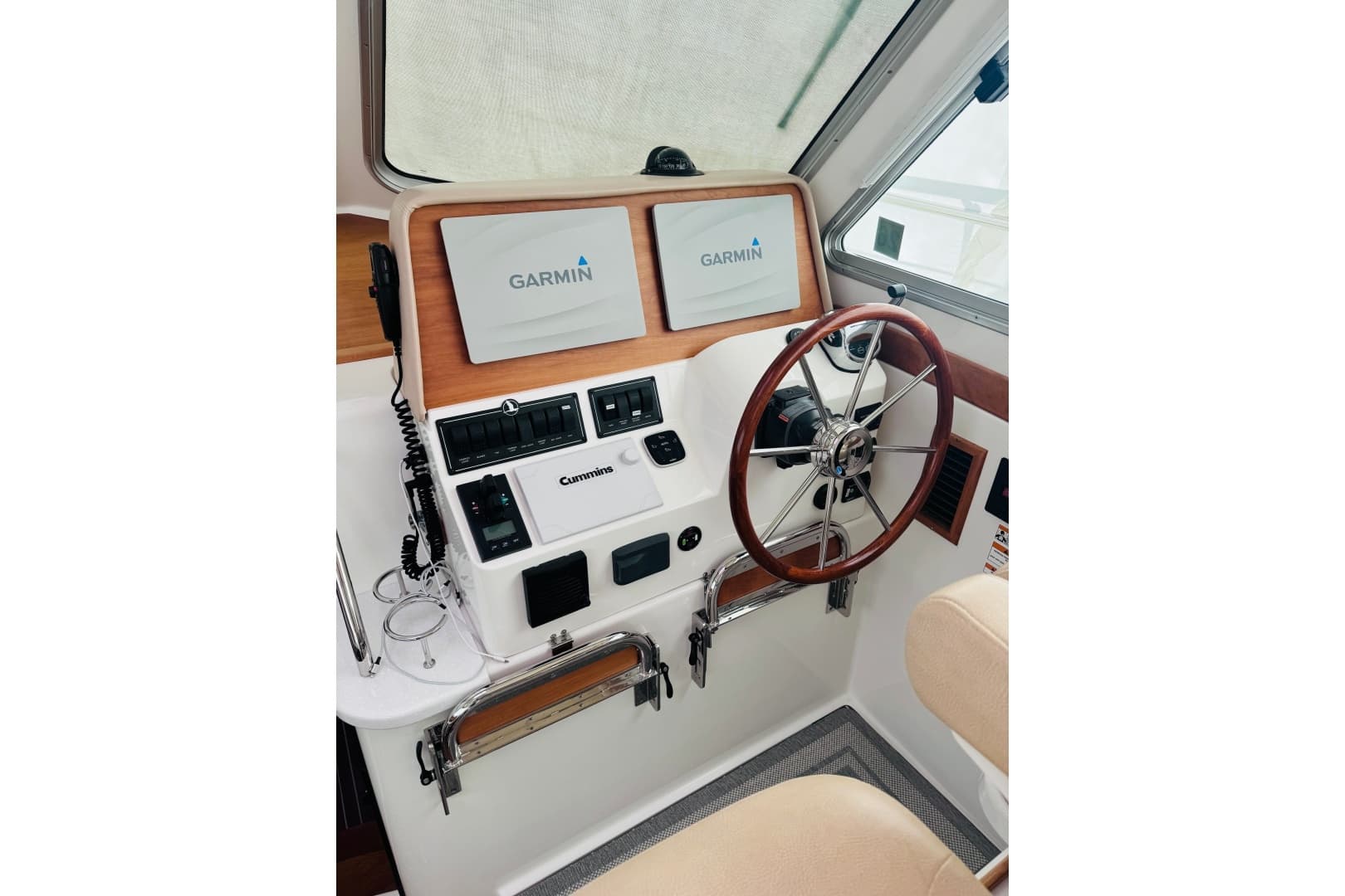 2018 Back Cove 37