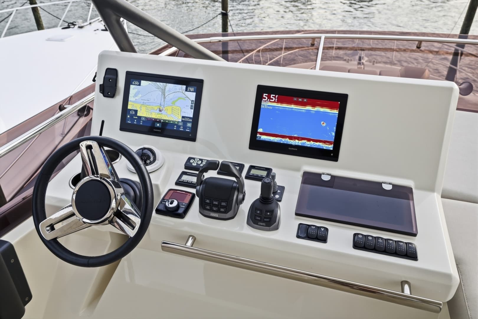 2023 Prestige 520 Fly