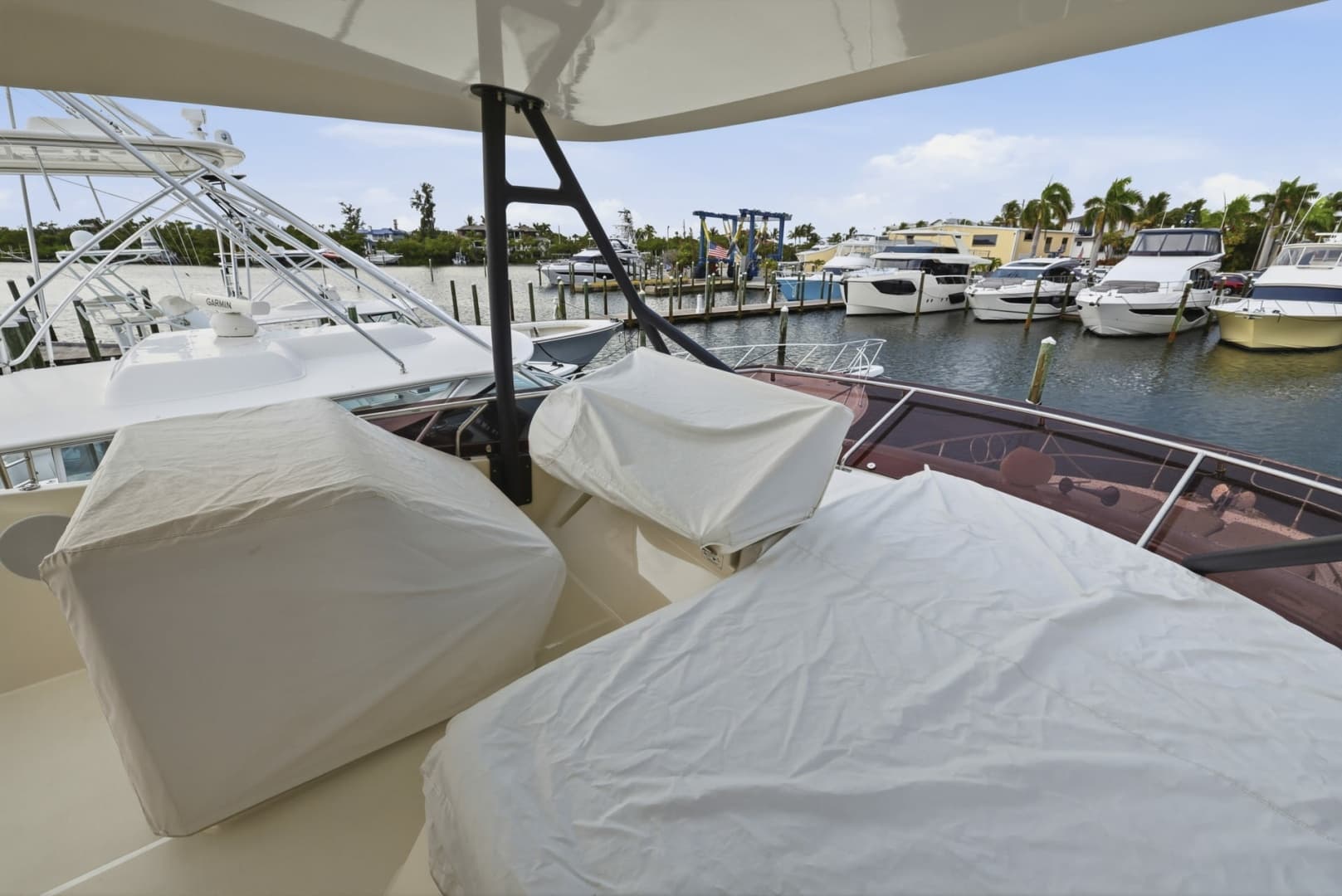 2023 Prestige 520 Fly