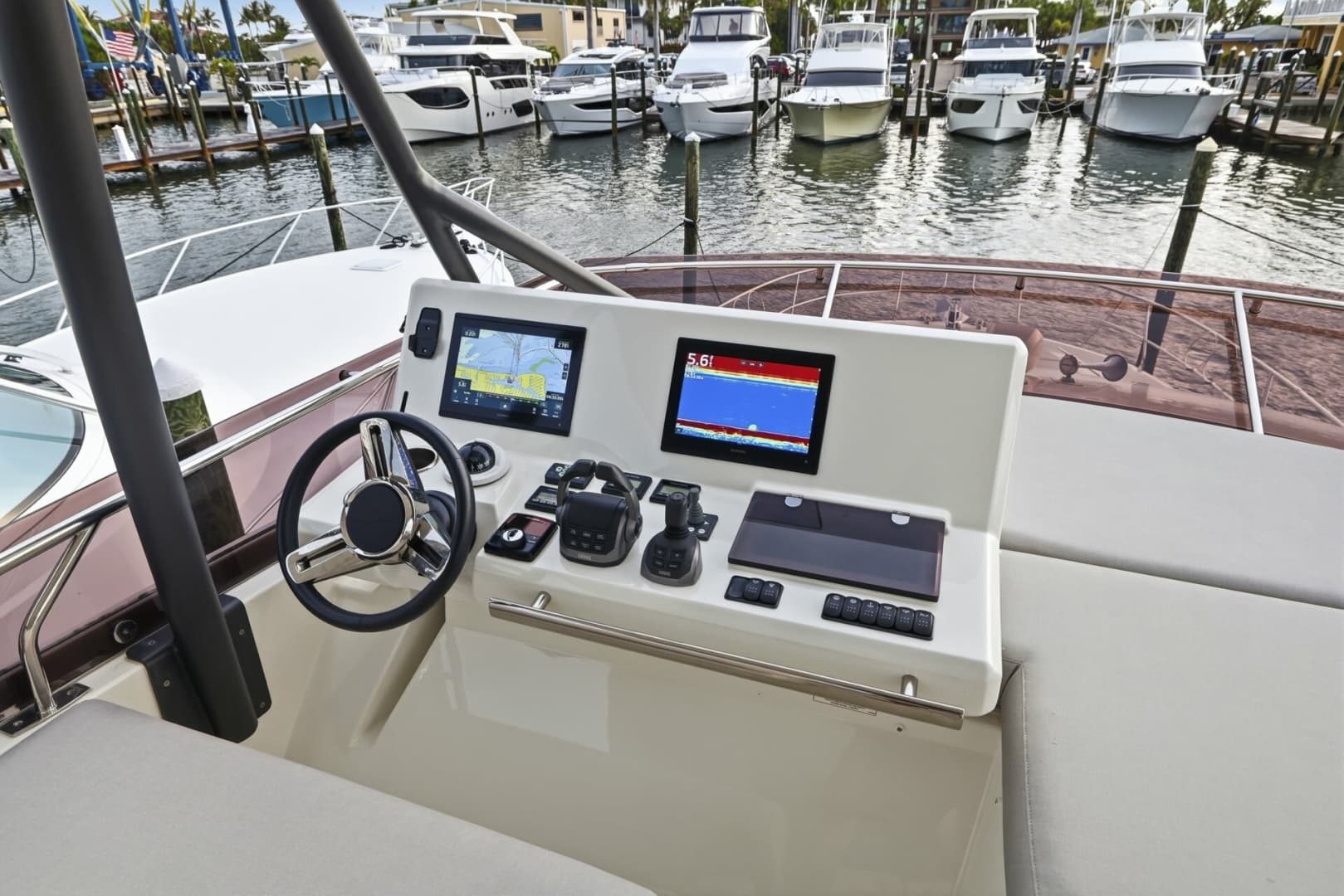 2023 Prestige 520 Fly