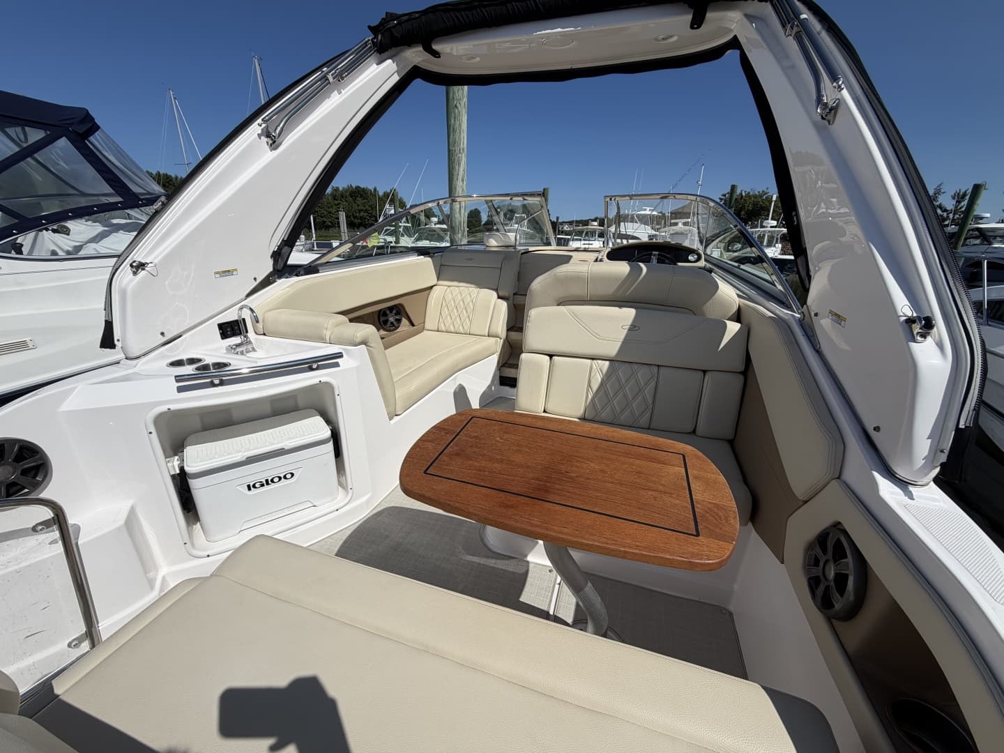 2020 Regal 28 Express