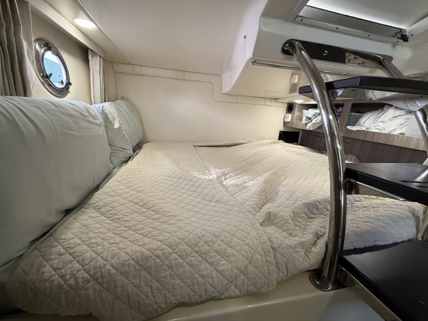 2020 Regal 28 Express