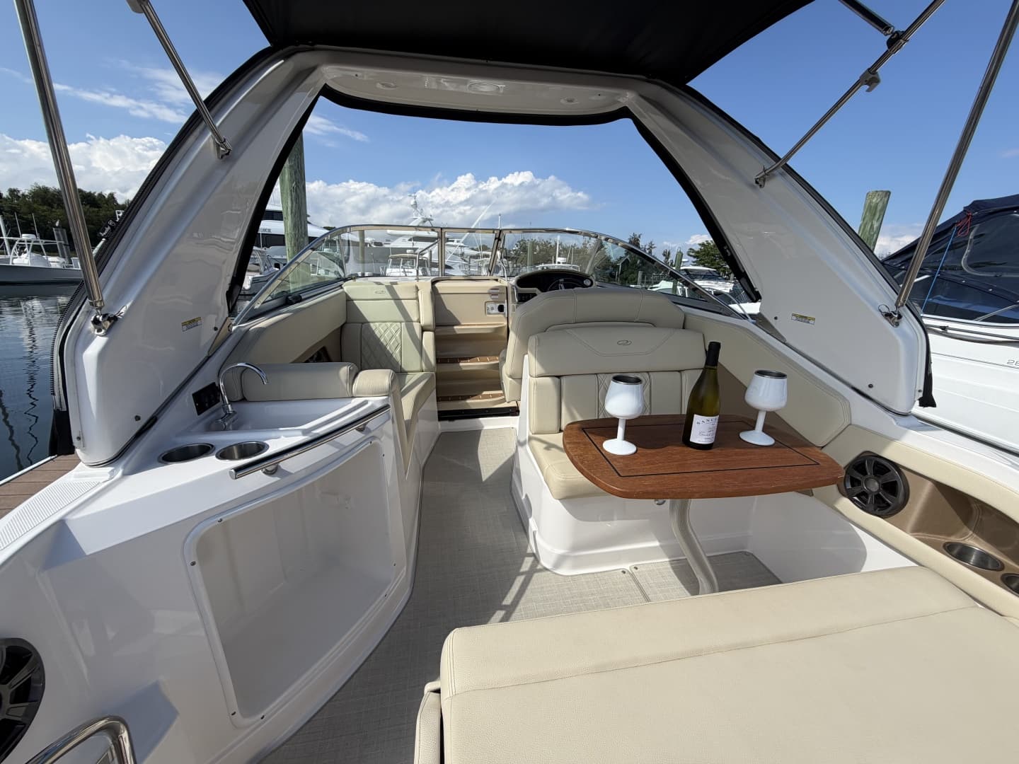2020 Regal 28 Express