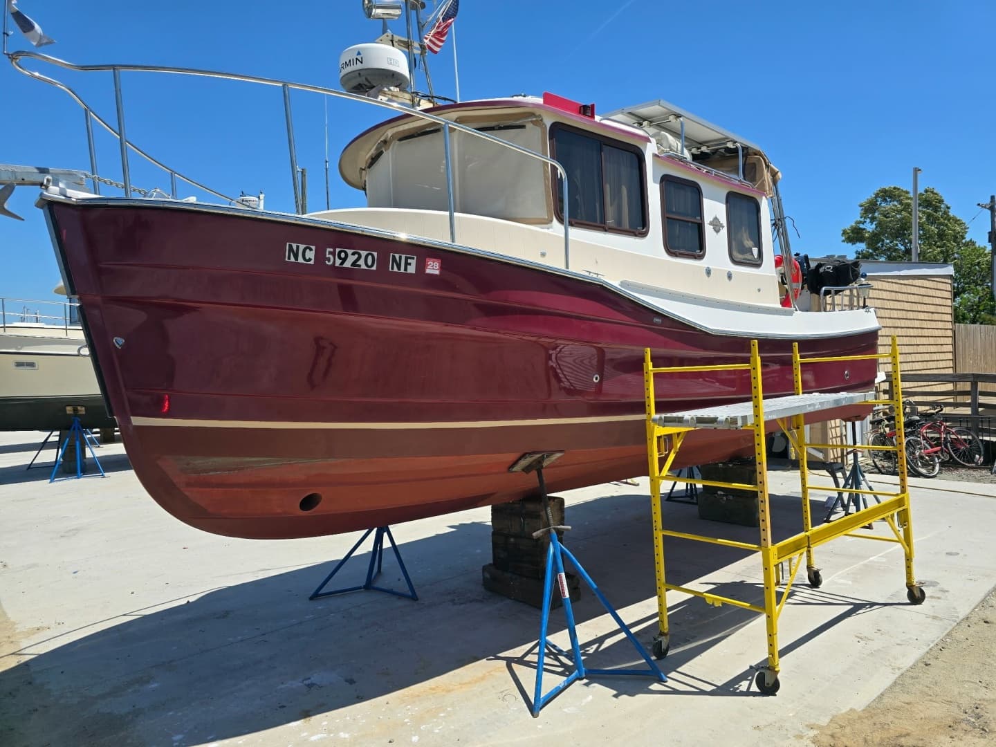 2015 Ranger Tugs 