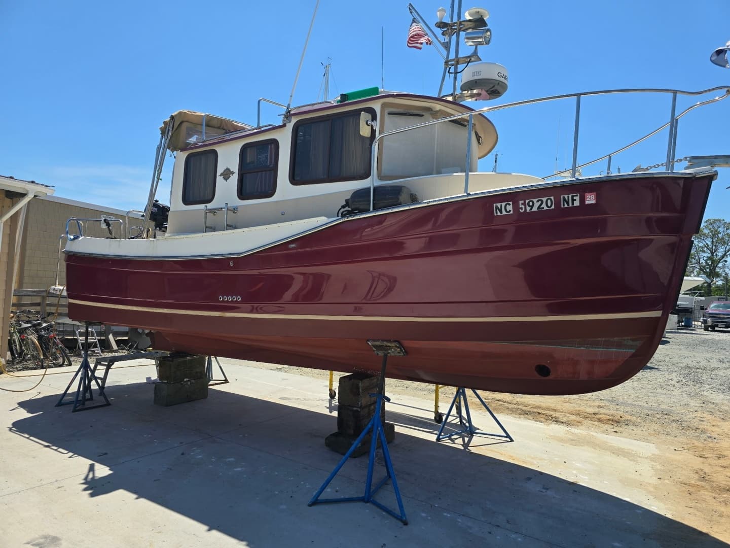 2015 Ranger Tugs 