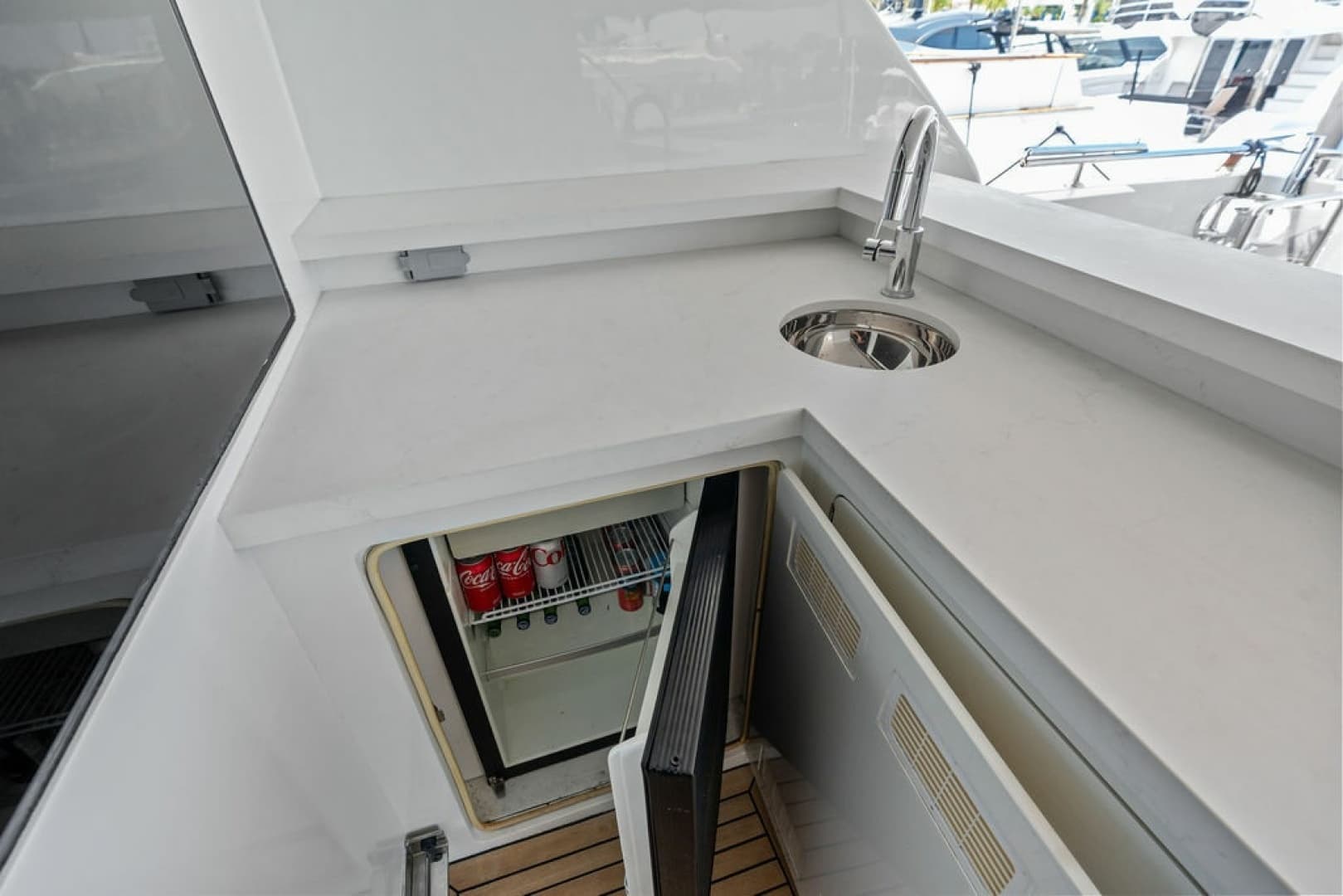 2012 Ocean Alexander 90 Skylounge