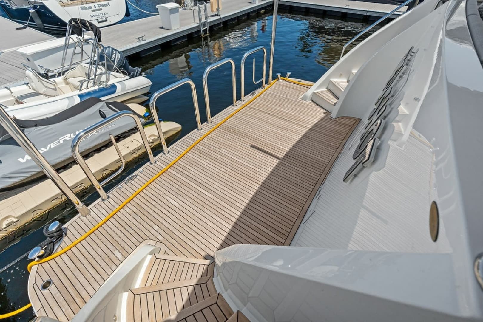 2012 Ocean Alexander 90 Skylounge