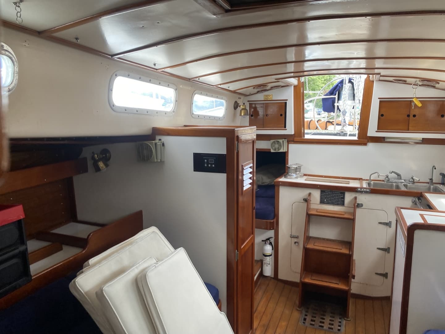 1977 Allied 42