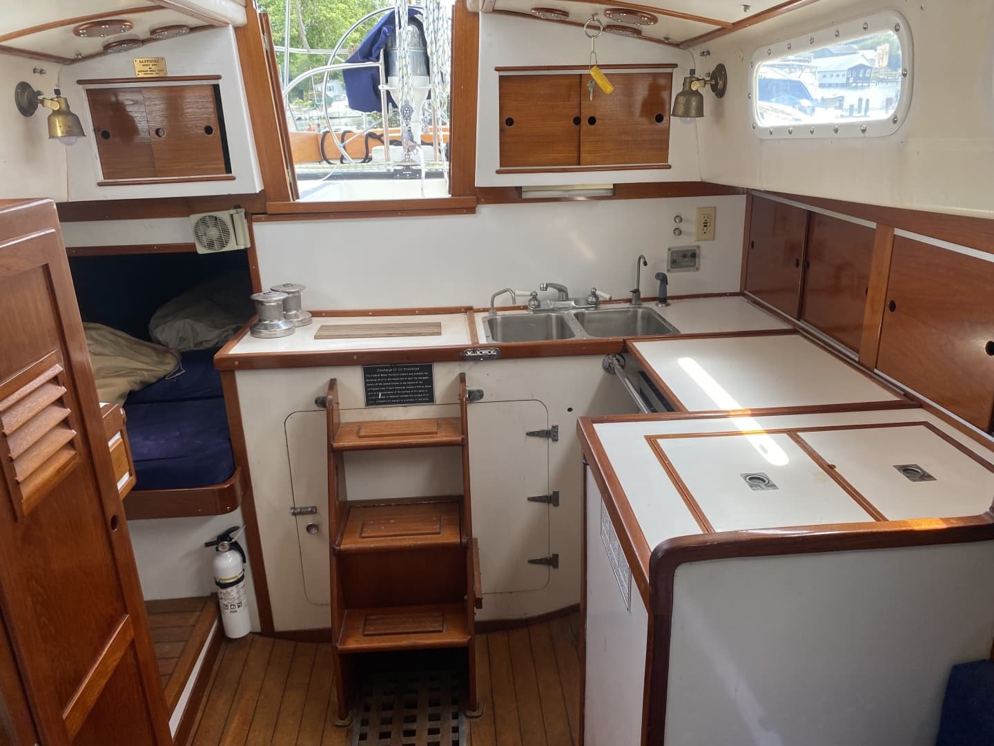 1977 Allied 42