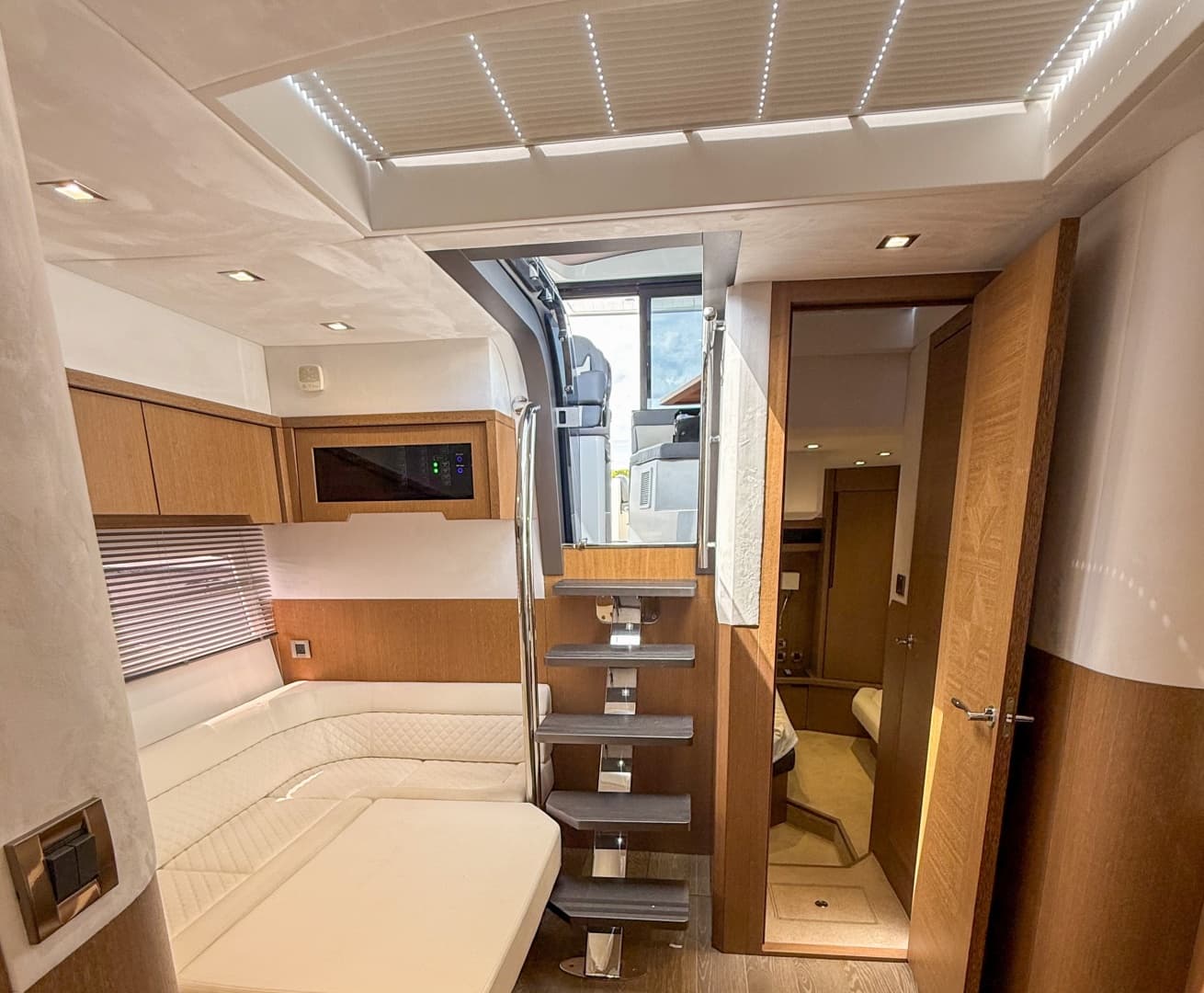 2019 Galeon 