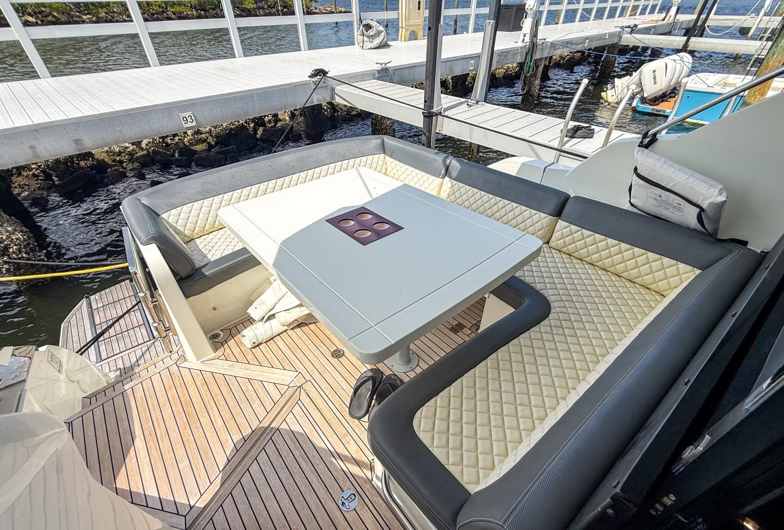2019 Galeon 