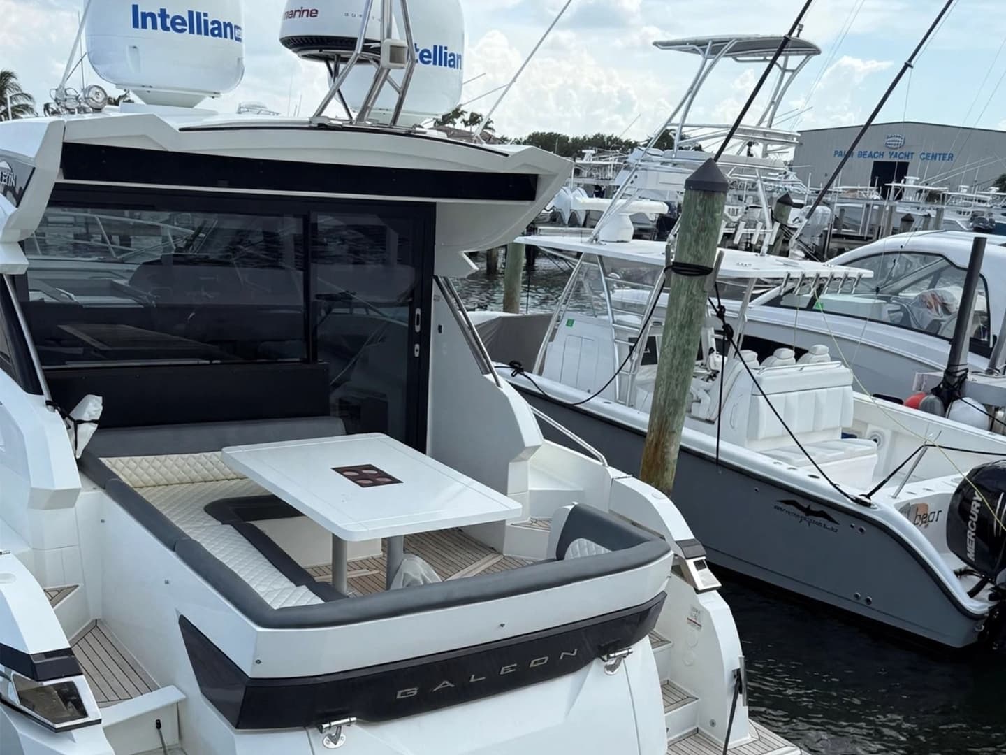 2019 Galeon 