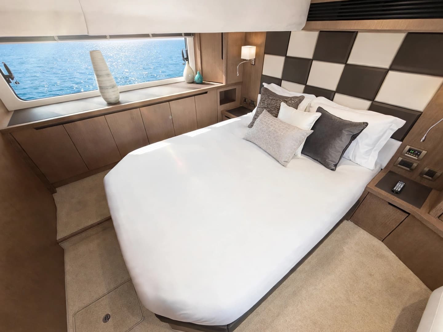 2019 Galeon 