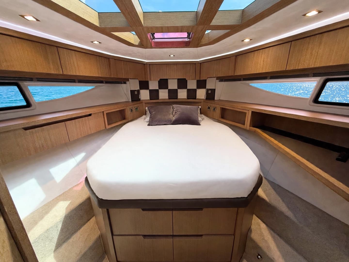 2019 Galeon 