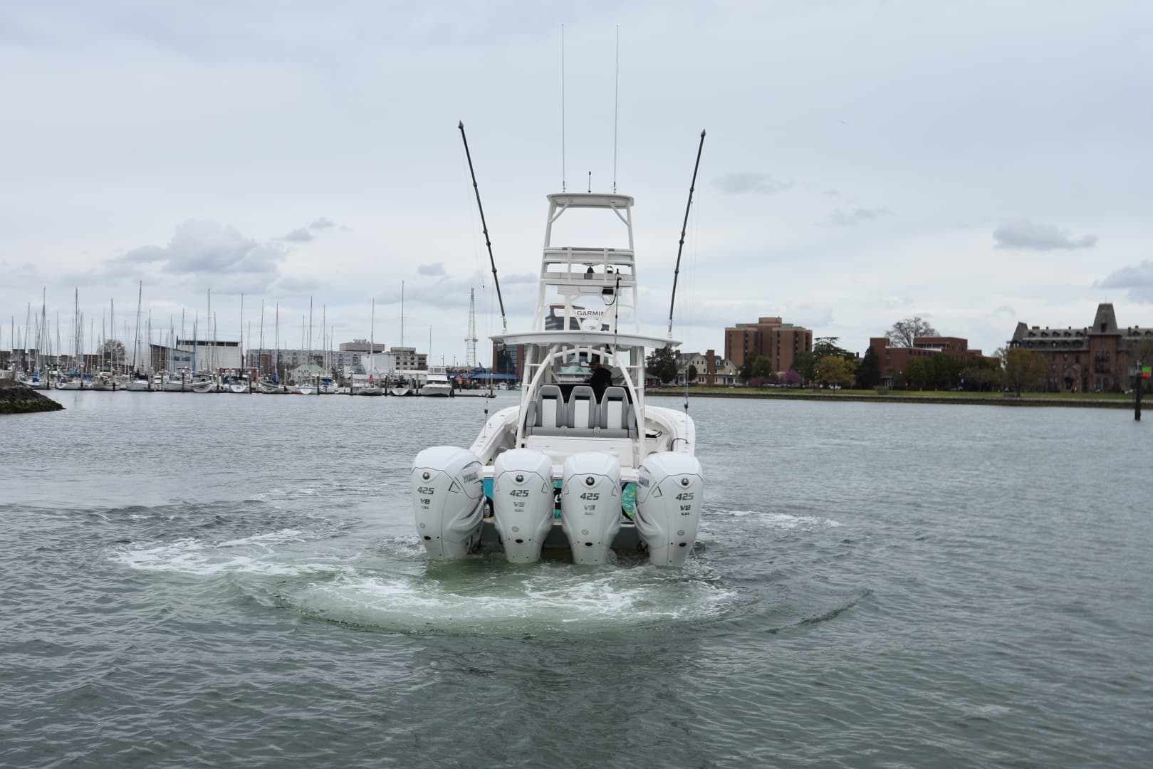 2019 Regulator 41