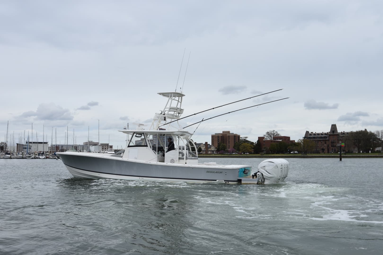 2019 Regulator 41